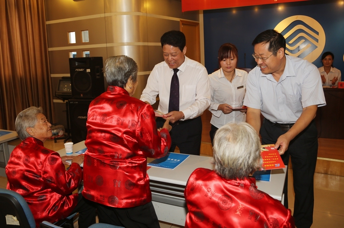 ���F(tu��n)�����L(zh��ng)�c...